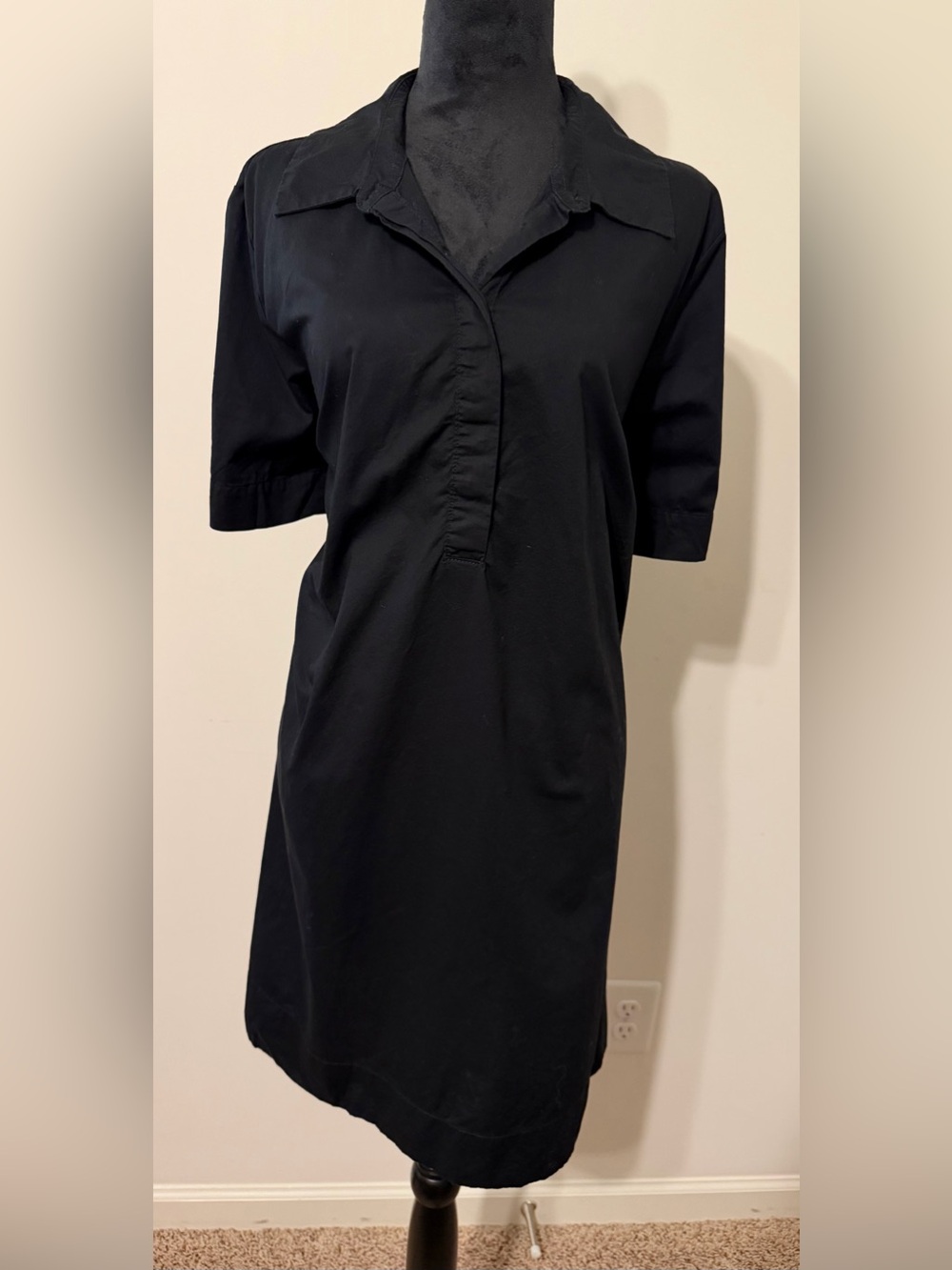 Old Navy Black Polo-Style Midi Dress